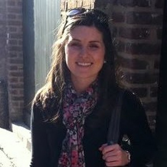 Meet your Posher, Sarah - Picture 1 of 1